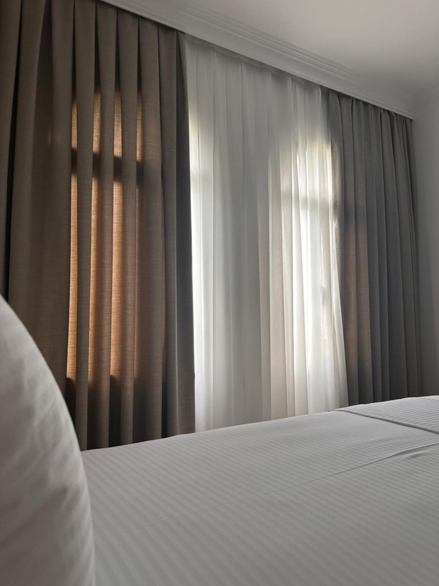 Riviera Hotel-City Center Vlorë Εξωτερικό φωτογραφία